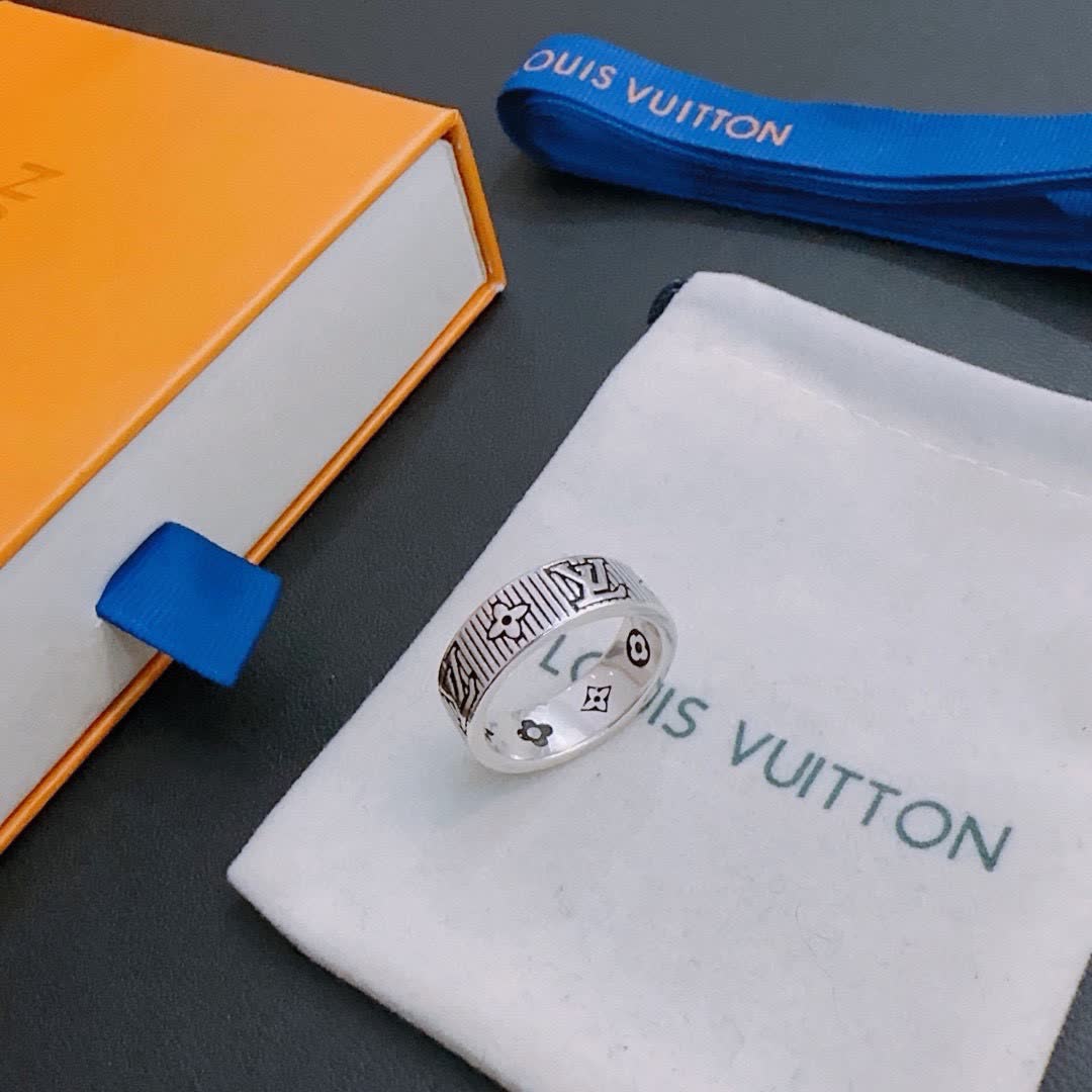 Louis Vuitton Silver Ring